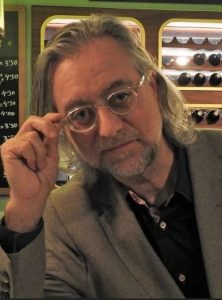 escritor Víctor Amela