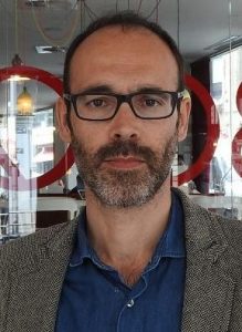 escritor Gabi Martínez