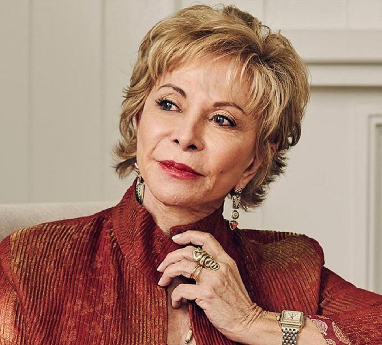 Não perca os 3 melhores livros de Isabel Allende, 2022