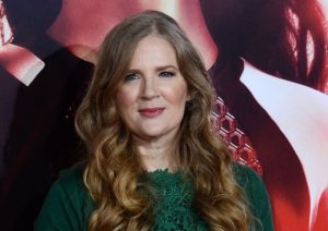 escritora Suzanne Collins